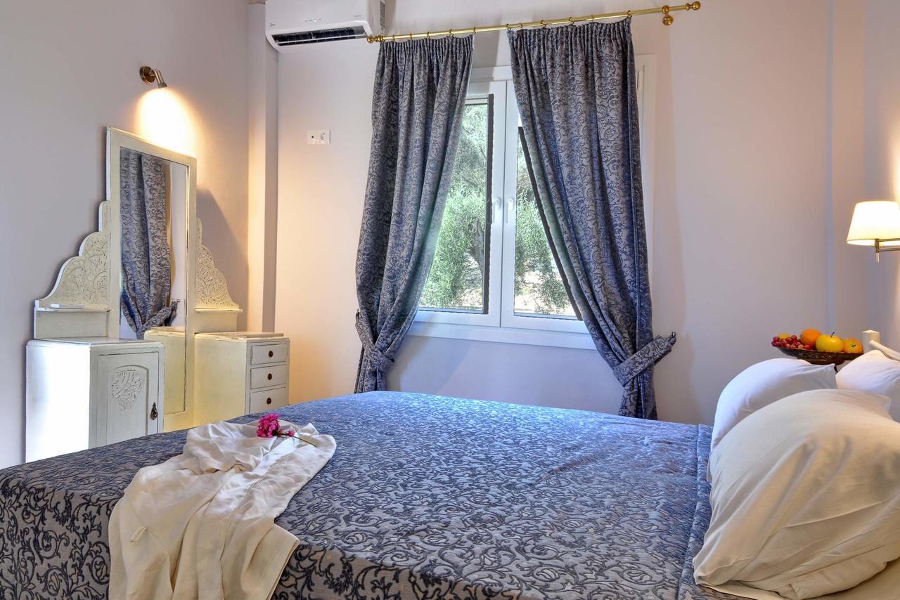 Veroniki Penthouse Deluxe Apartment Agios Ioannis Peristeron  Ngoại thất bức ảnh