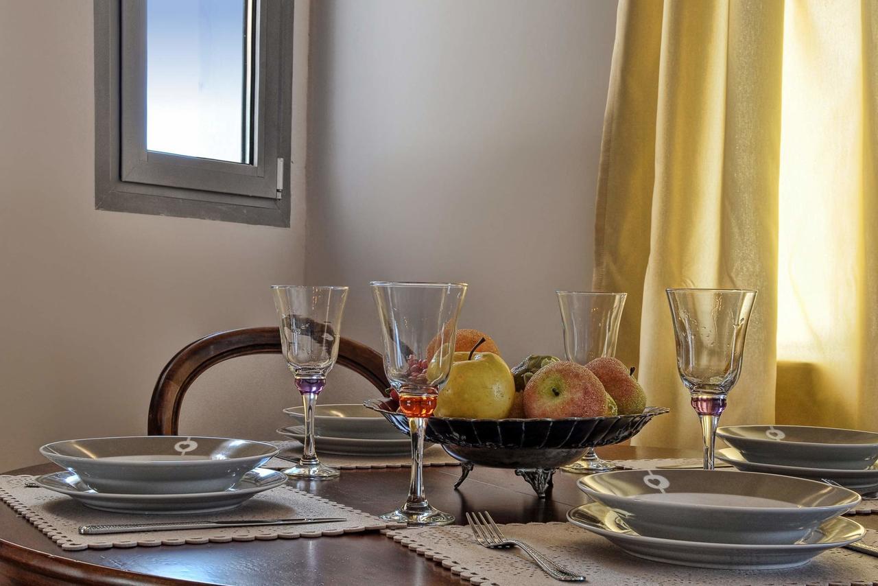 Veroniki Penthouse Deluxe Apartment Agios Ioannis Peristeron  Ngoại thất bức ảnh